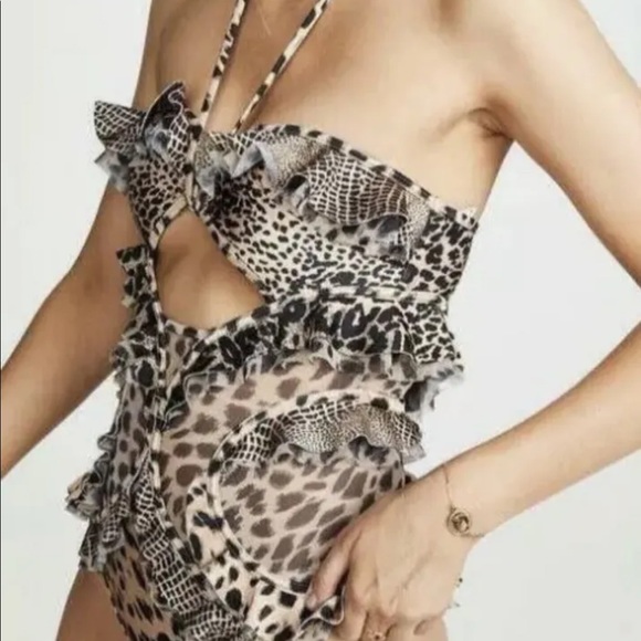 Sold - Picture 3 of 7